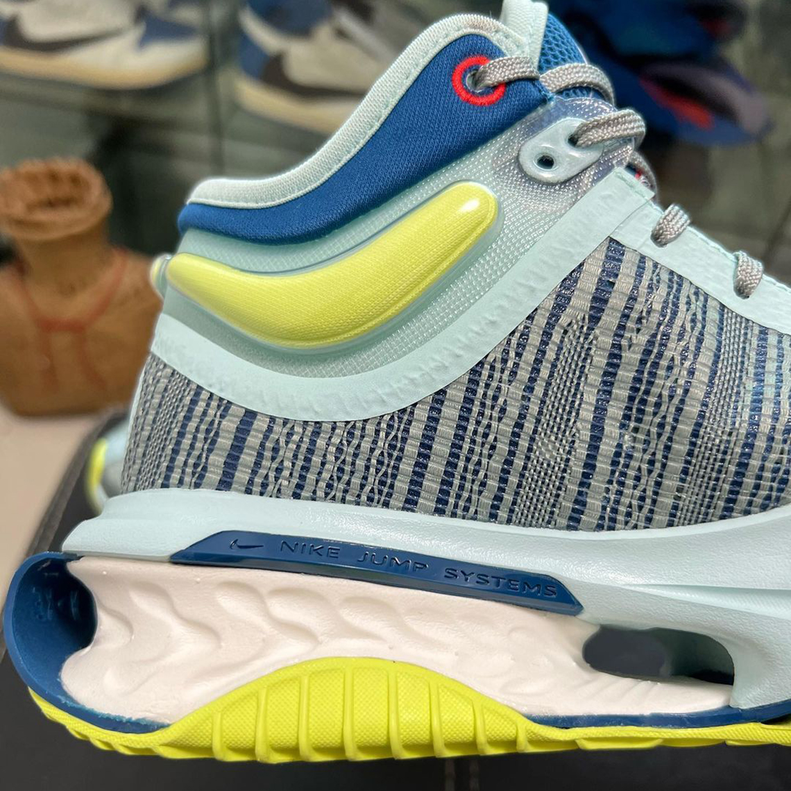 Giày Nike Air Zoom G.T. Jump 2 lộ diện với thiết kế mới - 7