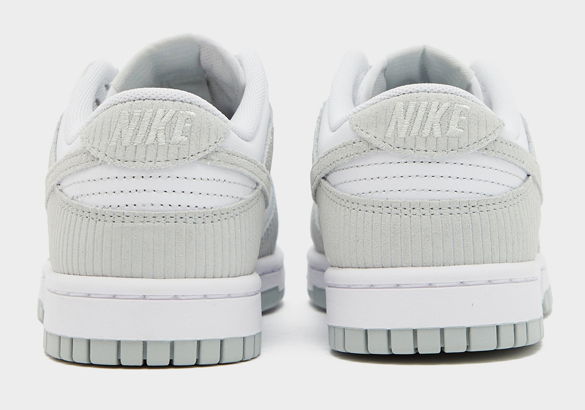 Giày Nike Dunk Low lần này được phủ bởi chất liệu nỉ Corduroy mang phong cách Vintage. - 5
