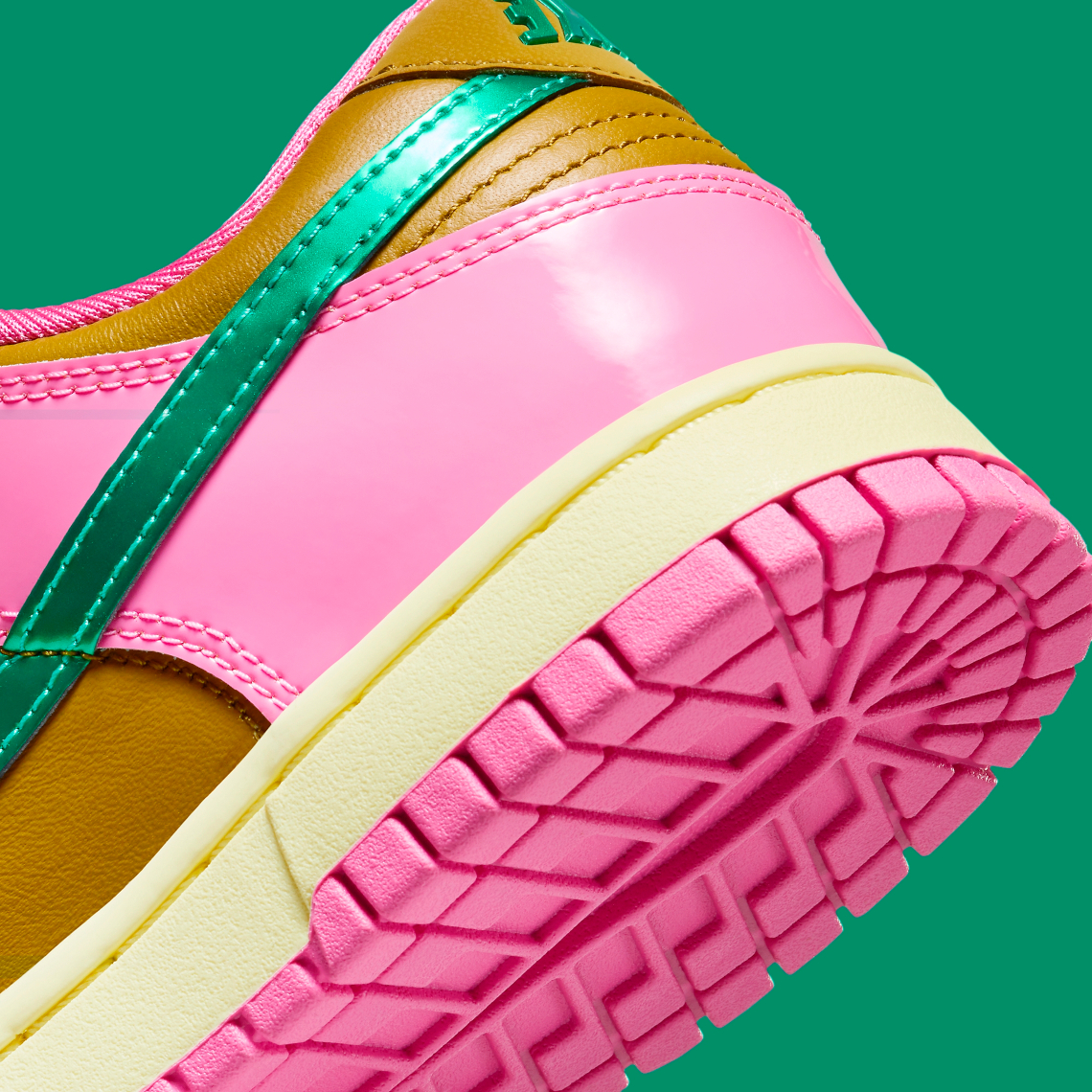 Giày Nike Dunk Low Parris Goebel - Sự kết hợp độc đáo với nghệ sĩ và nhà biên đạo người New Zealand. - 8