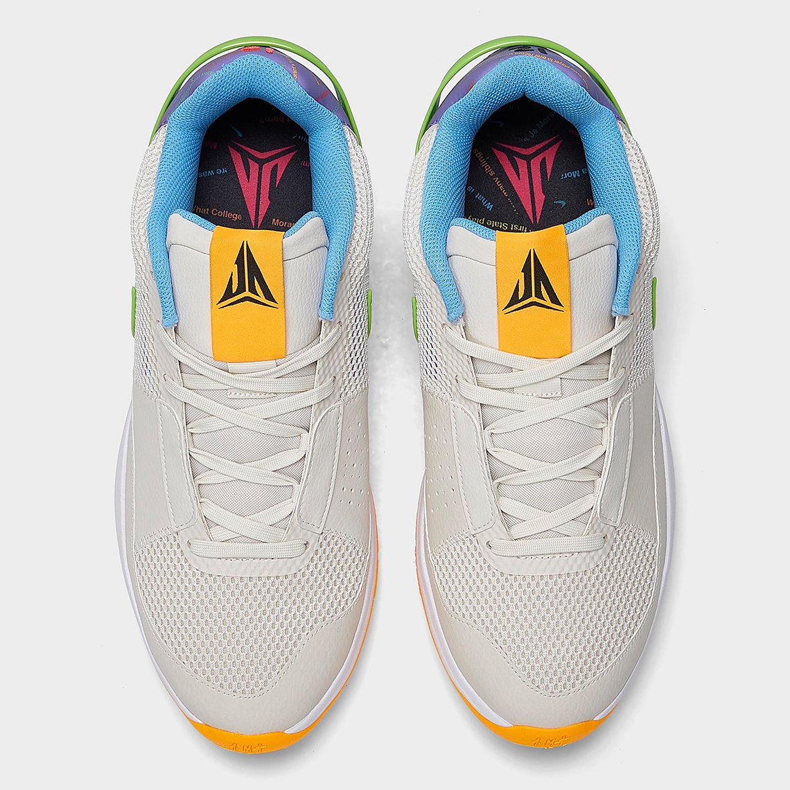 Giày Nike Ja 1 Trivia với câu hỏi trò chơi trên đôi giày - 3