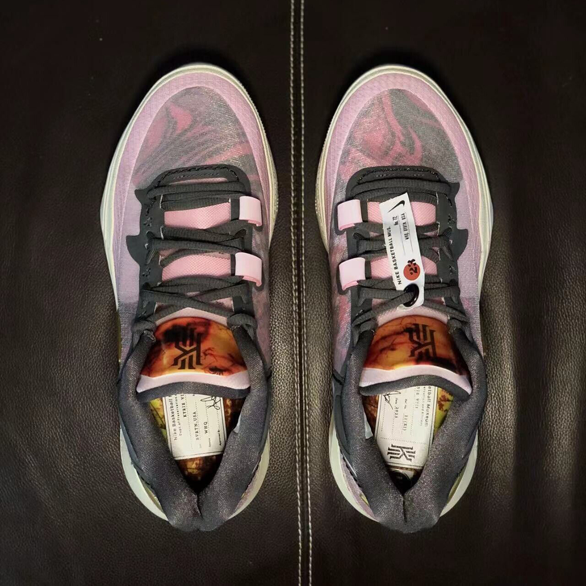 Giày Nike Kyrie 8 All-Star bị ngưng phát hành, chỉ còn duy nhất một đôi trên eBay với giá 2.300 USD - 5