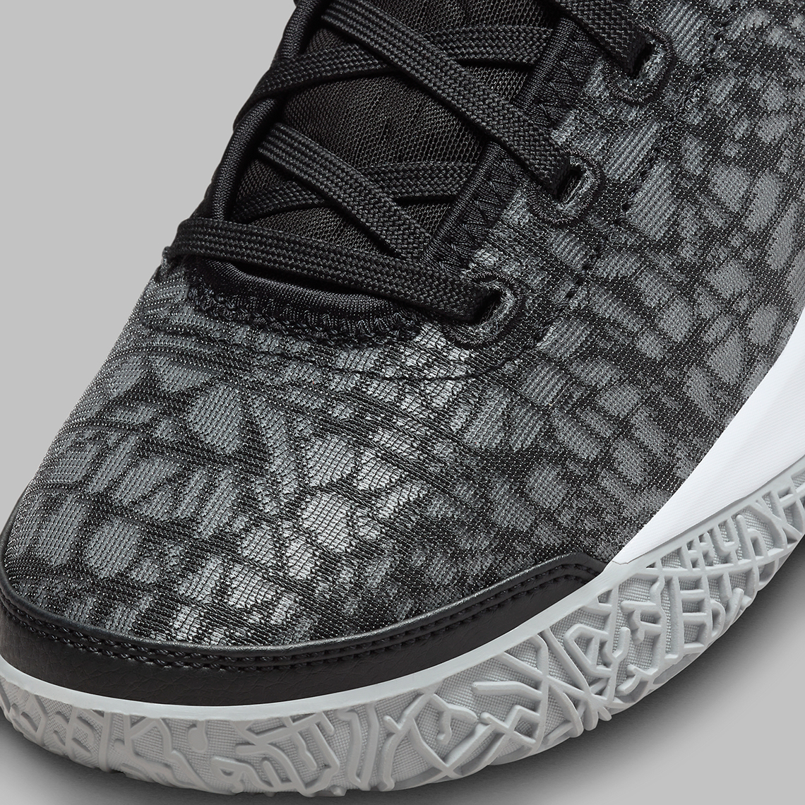 Giày Nike LeBron NXXT Gen Đen/Xám: Sự Lựa Chọn Hoàn Hảo cho Người Tiết Kiệm - 7