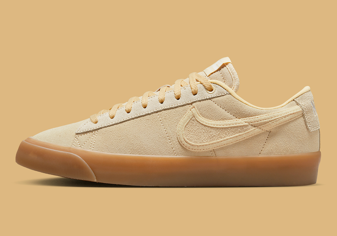 Giày Nike SB Blazer Low GT được cập nhật với màu Light Tan và chất liệu da lộn - 1