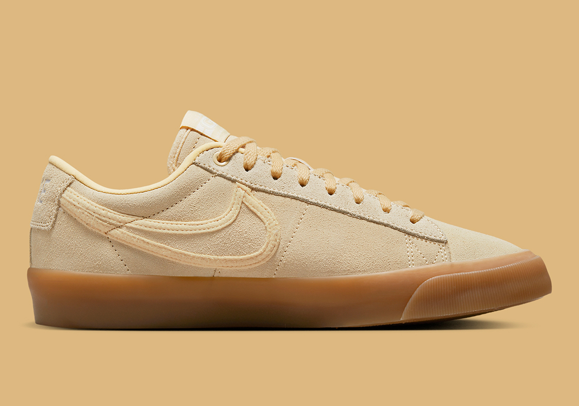 Giày Nike SB Blazer Low GT được cập nhật với màu Light Tan và chất liệu da lộn - 3