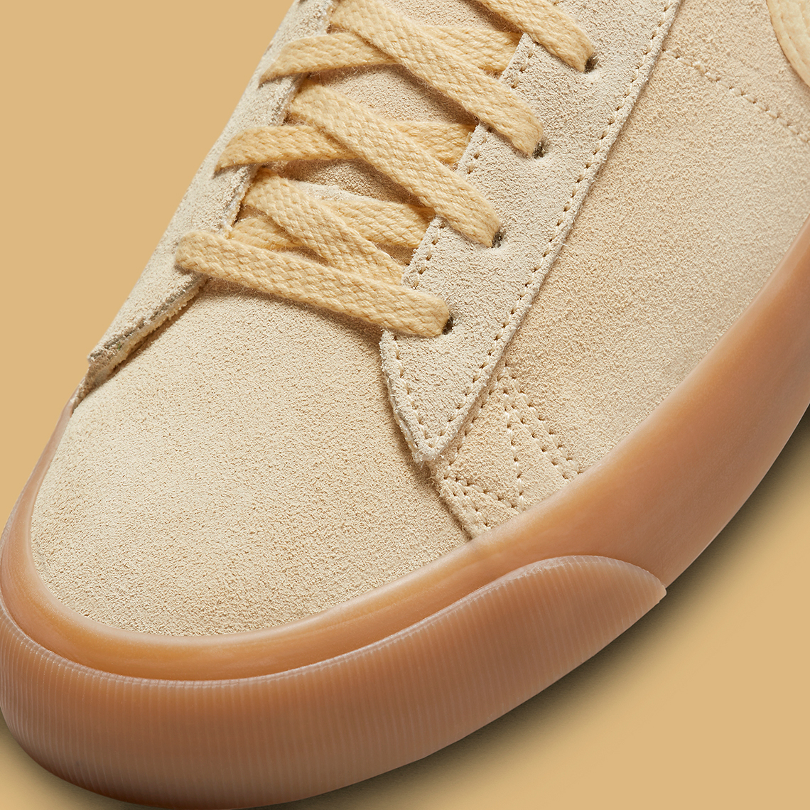 Giày Nike SB Blazer Low GT được cập nhật với màu Light Tan và chất liệu da lộn - 7