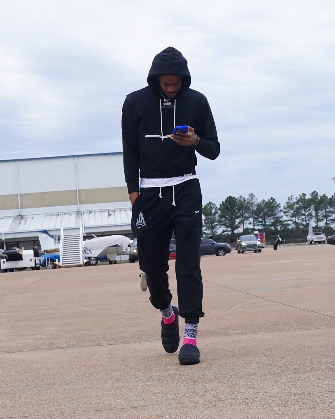 Giày Nike Signature của Ja Morant sắp ra mắt - 2