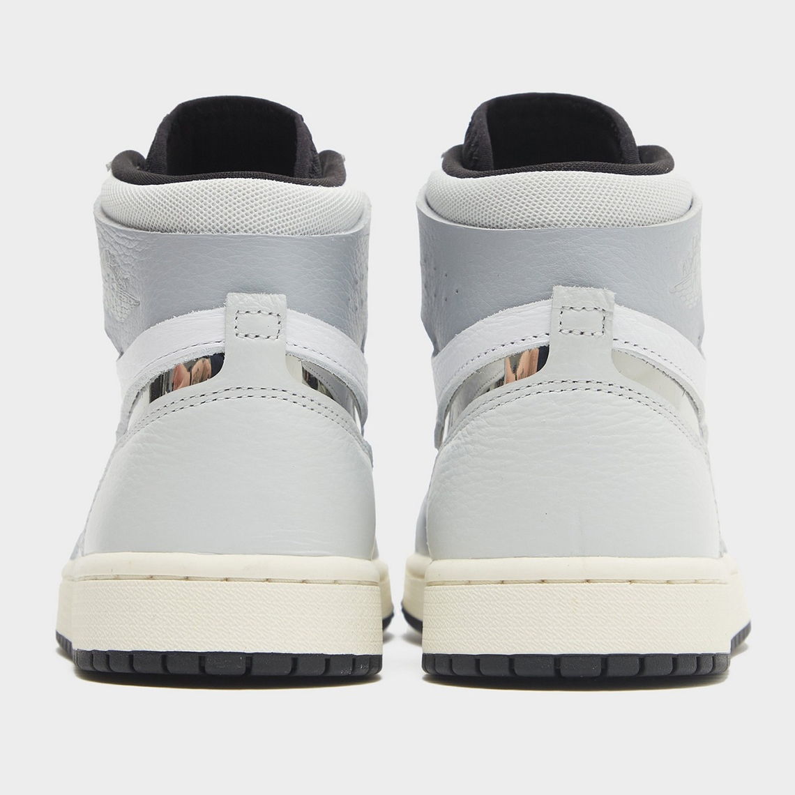 Giày Nike Zoom Vomero 5 mở rộng ảnh hưởng lên Air Jordan 1 Zoom CFMT 2. - 5