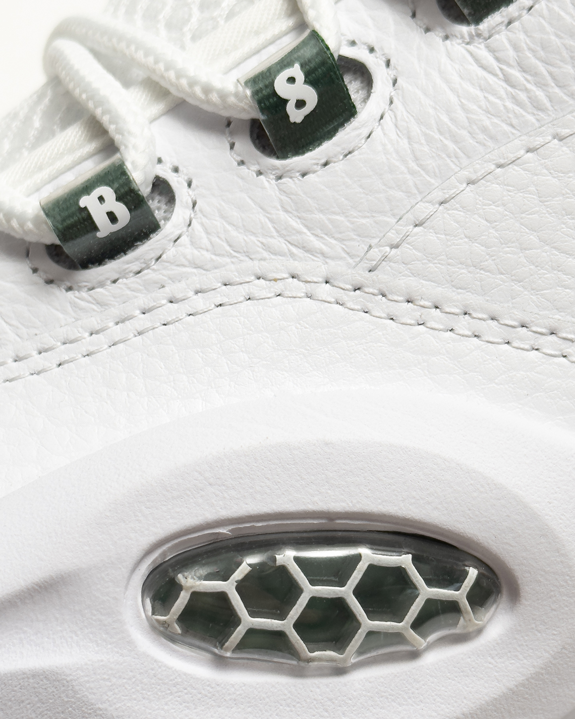 Giày Reebok Question lấy cảm hứng từ ngày thơ ấu của Allen Iverson tại trường trung học Bethel - 11