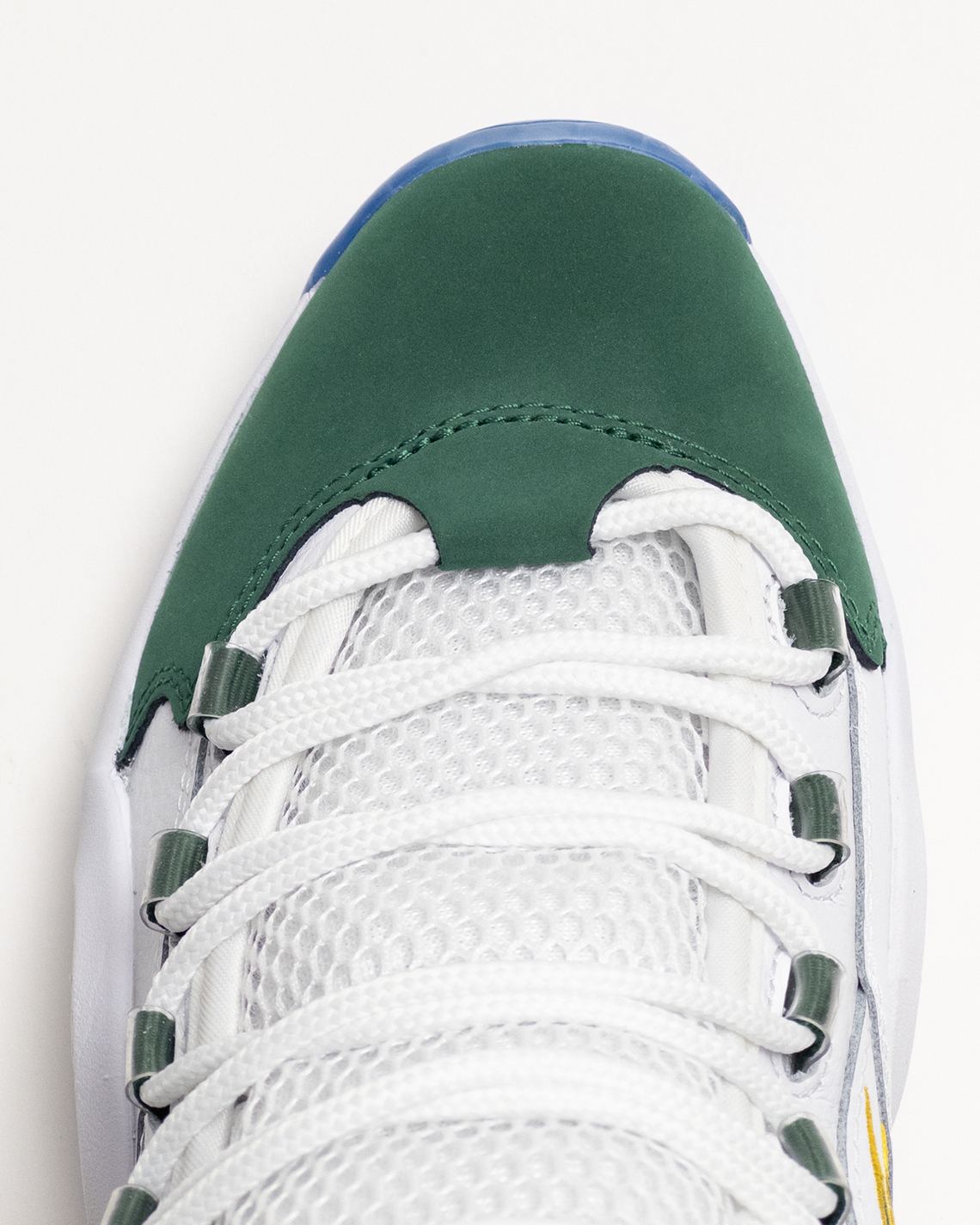 Giày Reebok Question lấy cảm hứng từ ngày thơ ấu của Allen Iverson tại trường trung học Bethel - 13