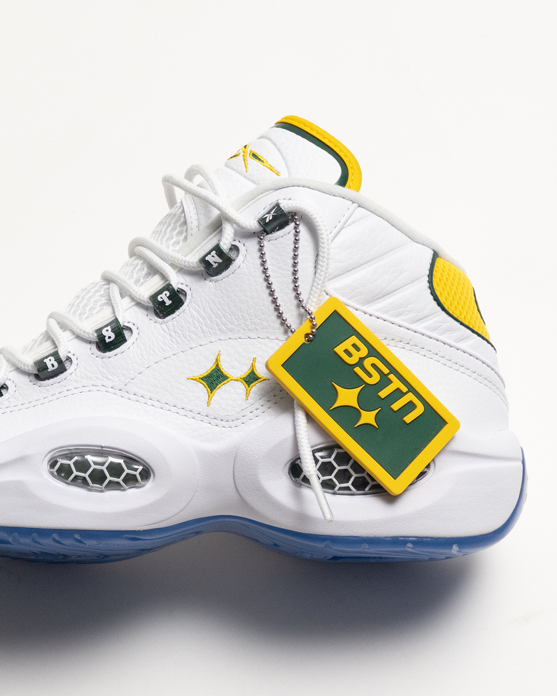 Giày Reebok Question lấy cảm hứng từ ngày thơ ấu của Allen Iverson tại trường trung học Bethel - 3