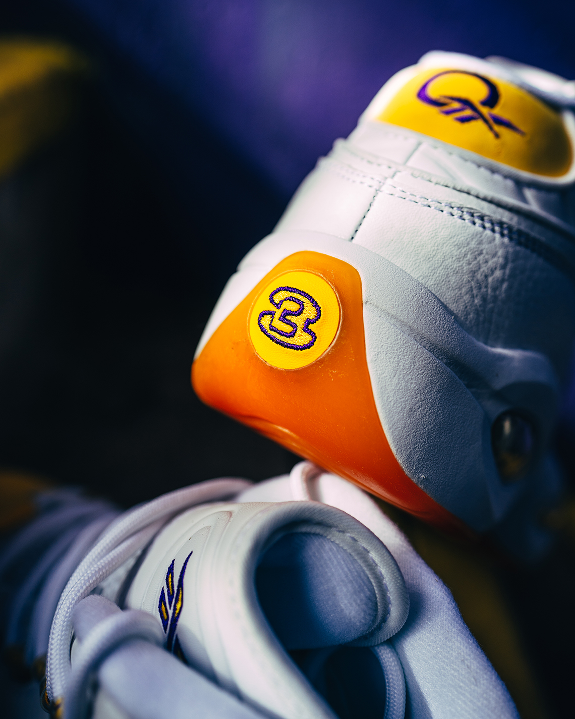 Giày Reebok Question Mid Yellow Toe PE của Kobe Bryant năm 2003 trở lại vào 10/2/2023 - 5