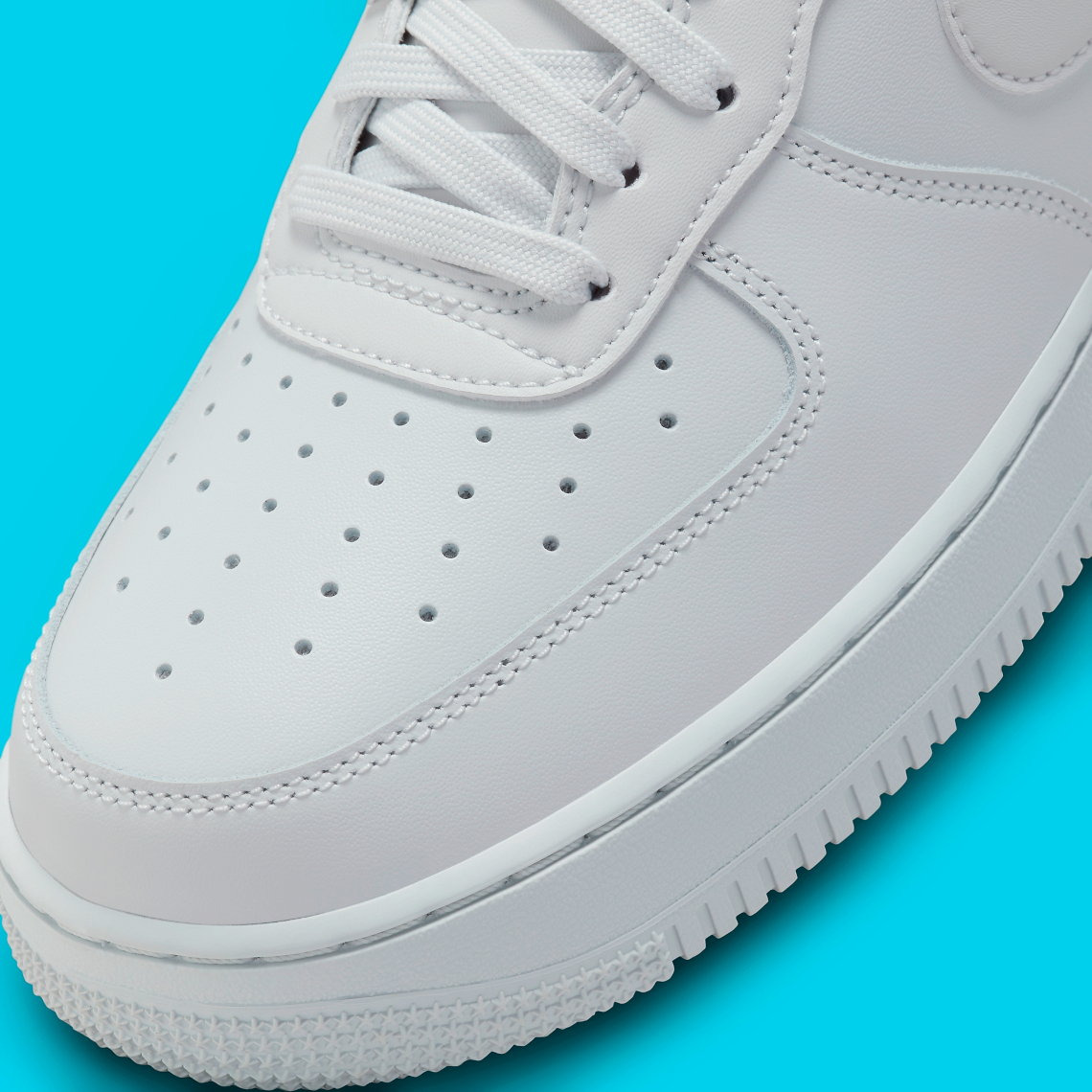 Giày sneaker Nike Air Force 1 Low phiên bản mới với debossed logo - 7