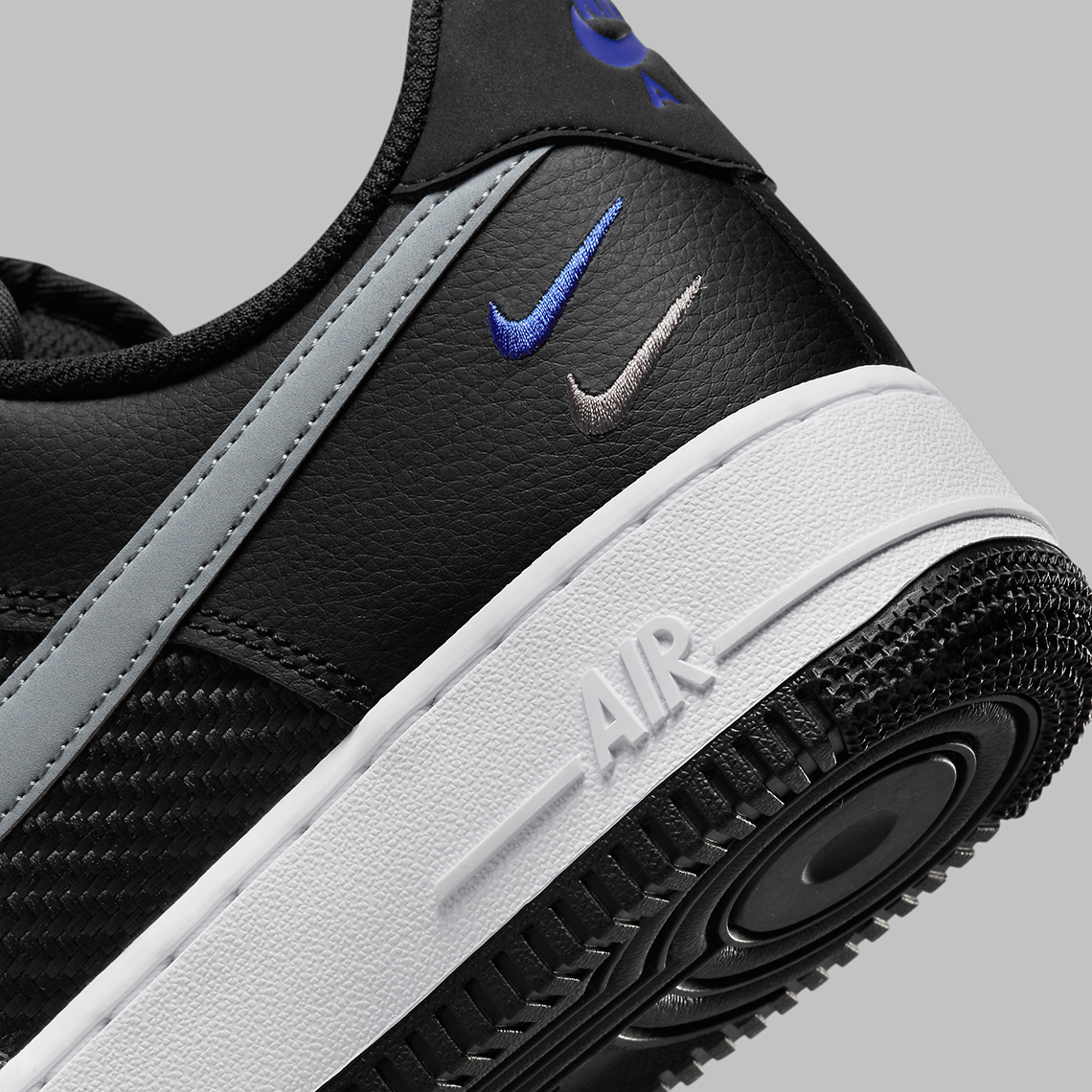 Giày sneaker Nike Air Force 1 Low Triple Swoosh màu đen, logo xám - 8