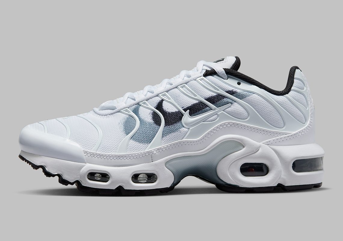 Giày sneaker Nike Air Max Plus Stencil Swoosh - 2