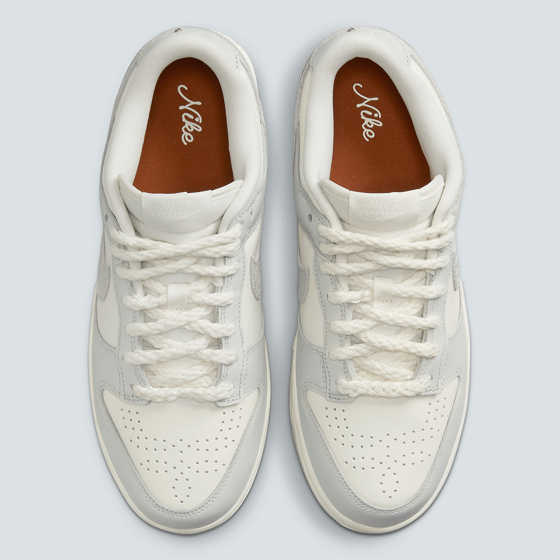 Giày sneaker Nike Dunk Low đen trắng ấn tượng với thiết kế tinh tế - 5