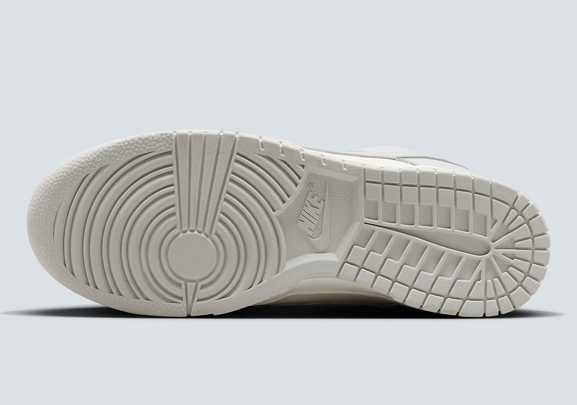 Giày sneaker Nike Dunk Low đen trắng ấn tượng với thiết kế tinh tế - 7