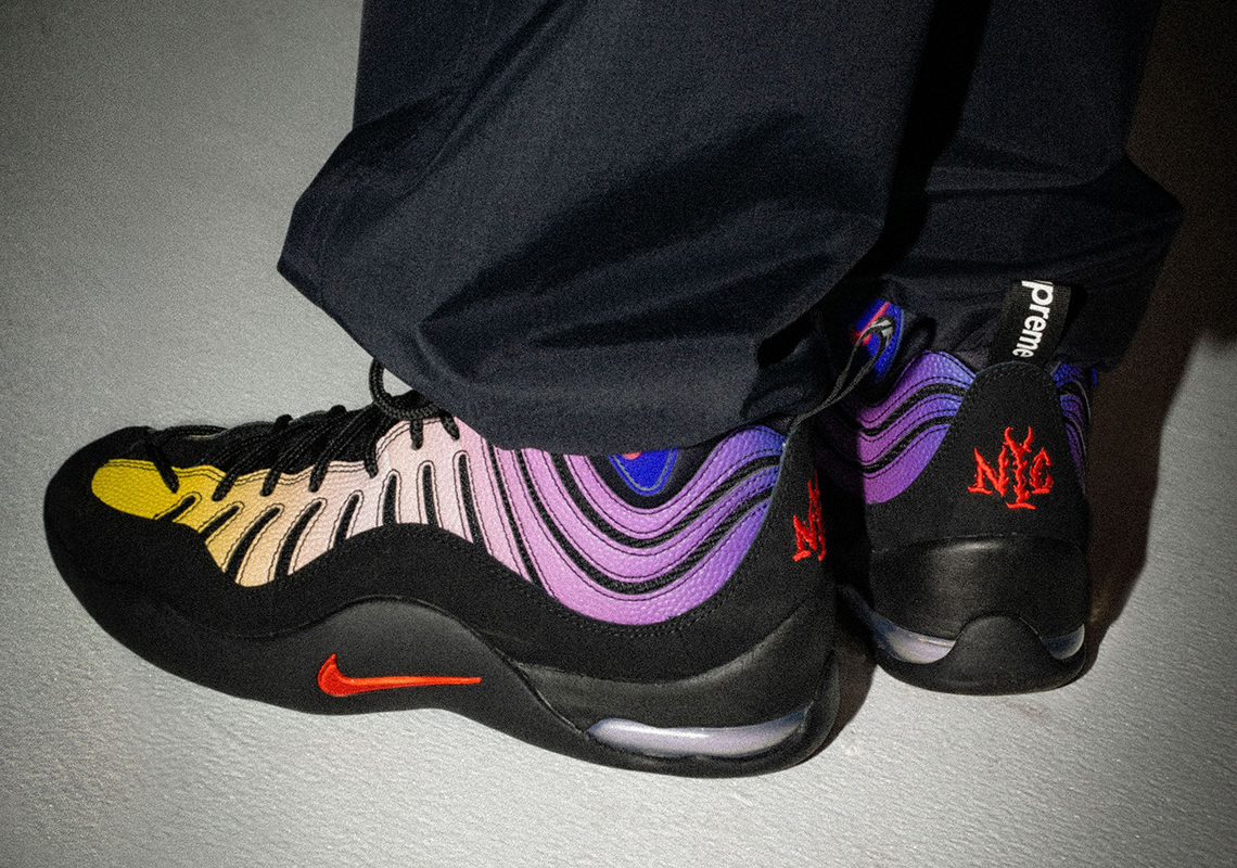Giày Supreme x Nike Air Bakin ra mắt với hai màu mới. - 4