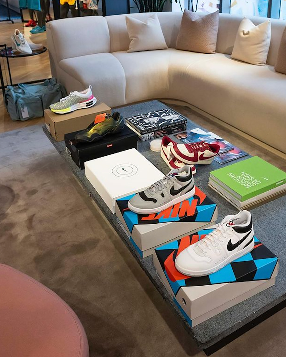 Giày Supreme x Nike Courtposite Quay Trở Lại Cho Mùa Tennis 2023 - 3