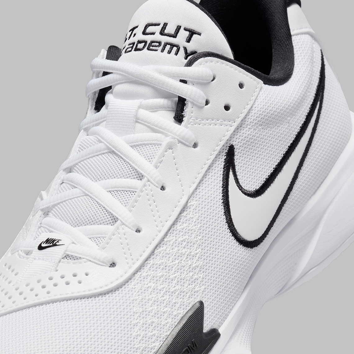 Giày Thể Thao Nike GT Cut Academy Mới: Thương Hiệu Giá Trị Cho Cầu Thủ - 8