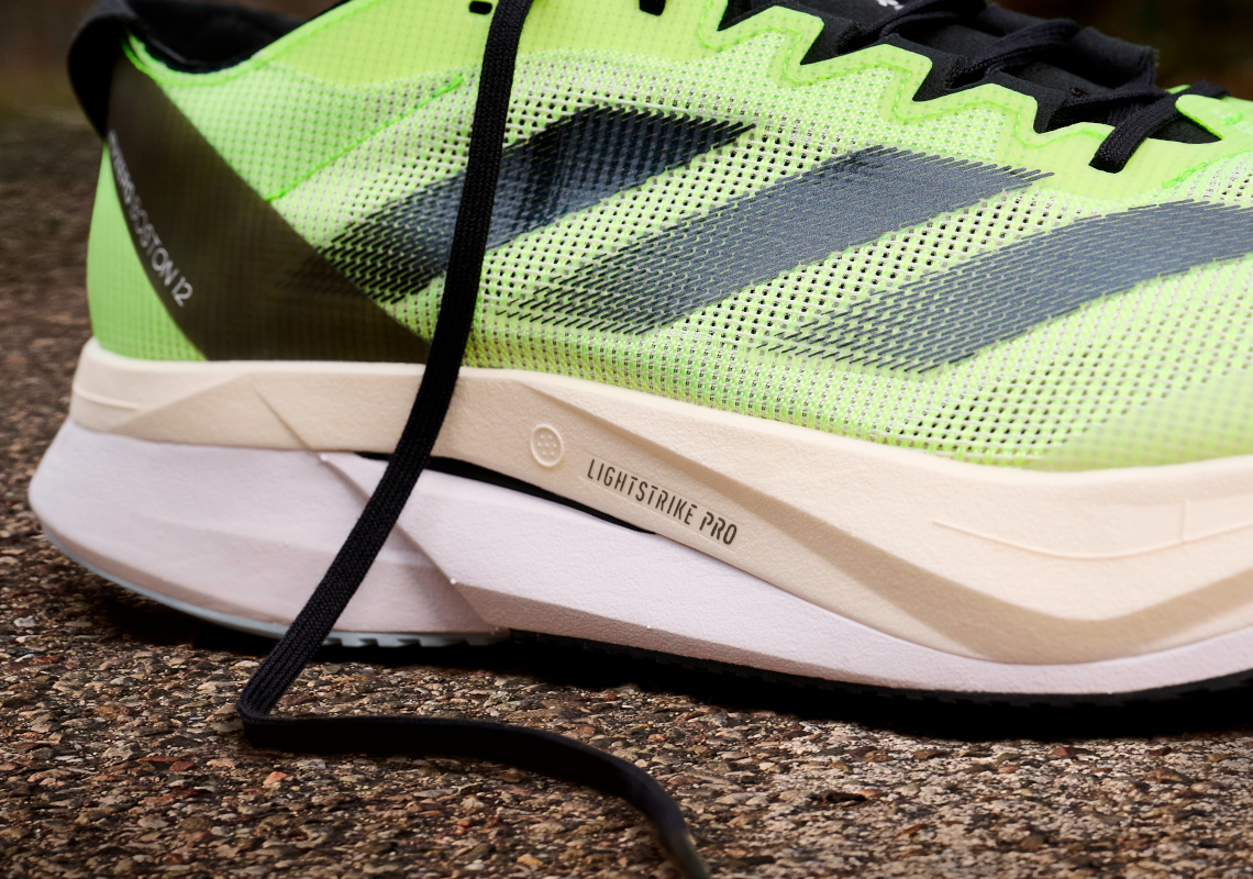 Giới thiệu bộ sưu tập mới nhất của adidas Adizero: Boston 12 và Adios 8 - 10
