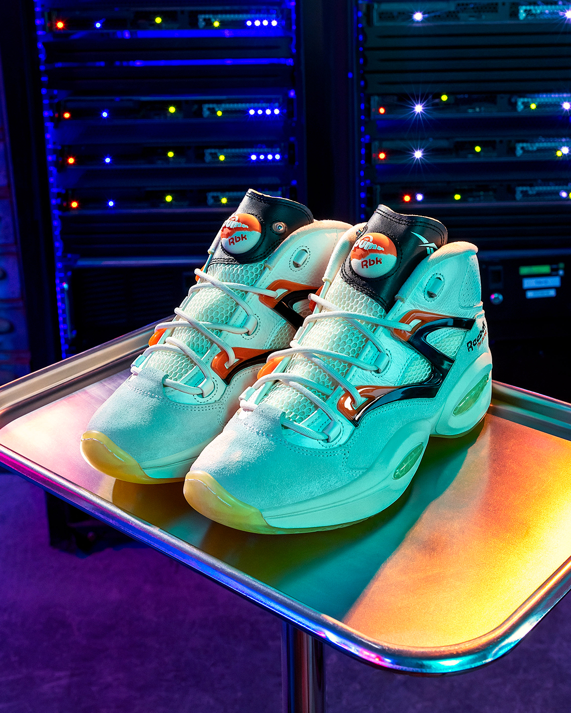 Giới thiệu bộ sưu tập Pump Universe mới từ Reebok với Question Mid Pump và Shaq Attaq Court Victory II - 4