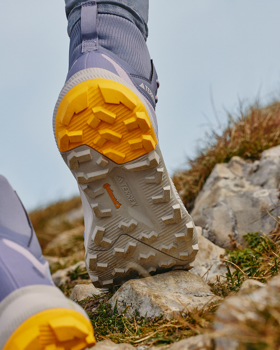 Giới thiệu giày adidas TERREX WMN Hiker Mid Rain.Rdy mới cho phái nữ - 4