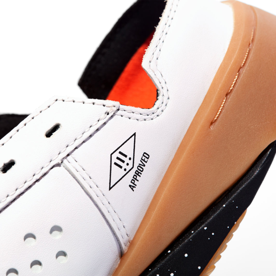 Giới thiệu giày BWD của MSCHF: Thiết kế quái dị mới nhất - 6