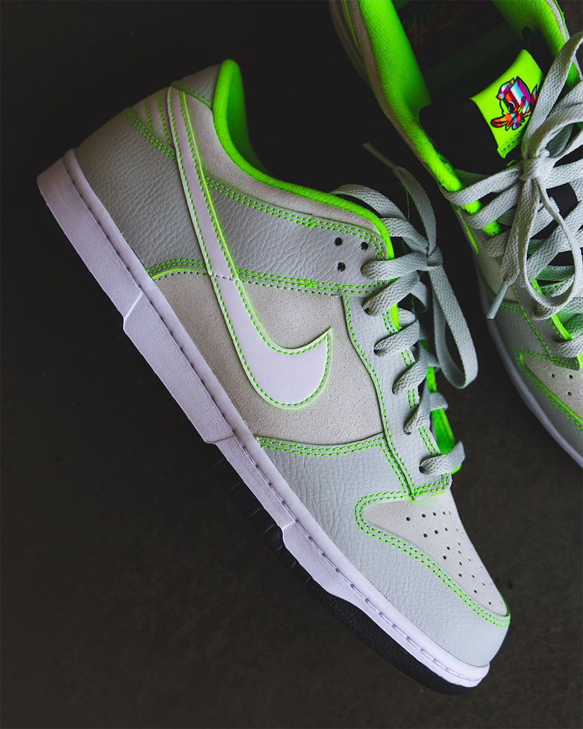 Giới thiệu giày Dunk Low Oregon Ducks Of A Feather của Nike. - 2