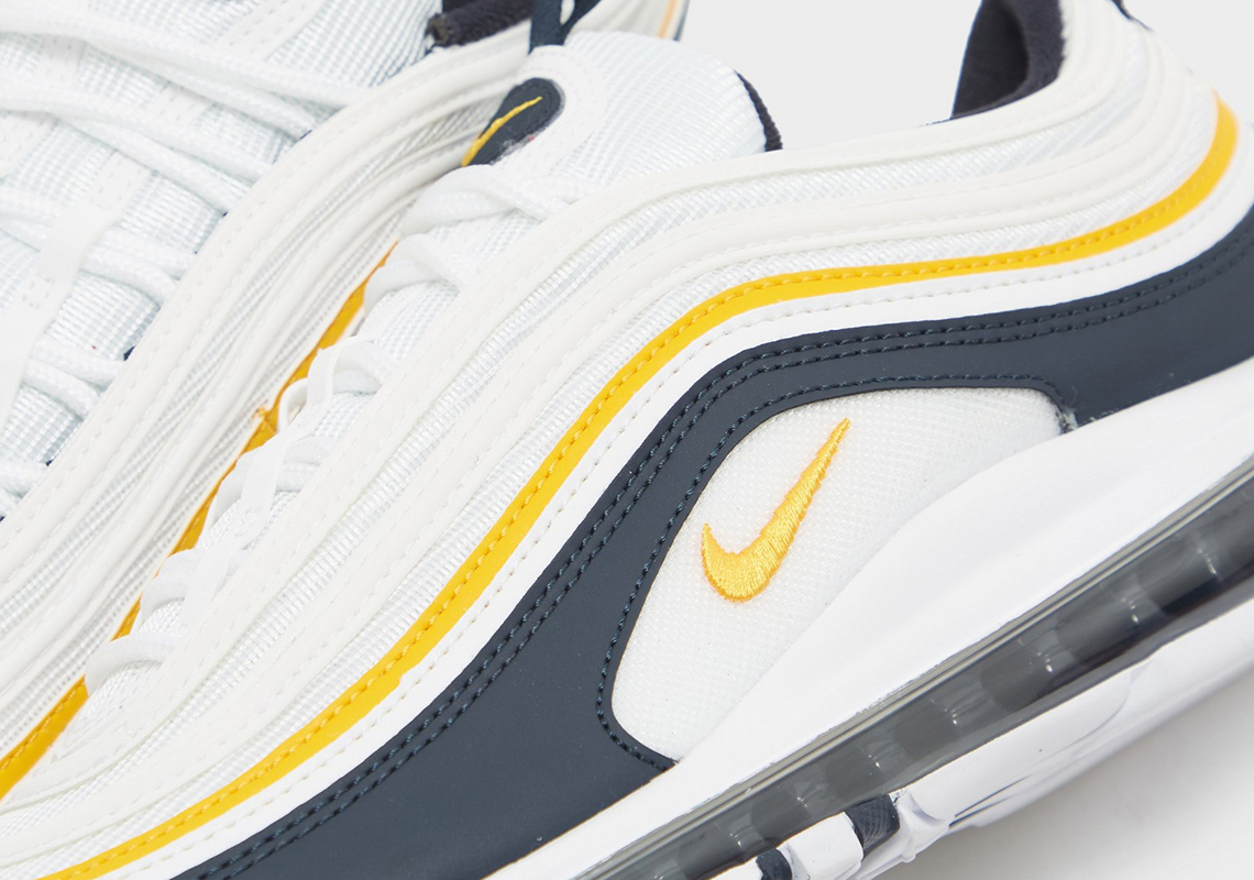 Giới thiệu giày Nike Air Max 97 Michigan cho đội thể thao của Đại học Michigan. - 1