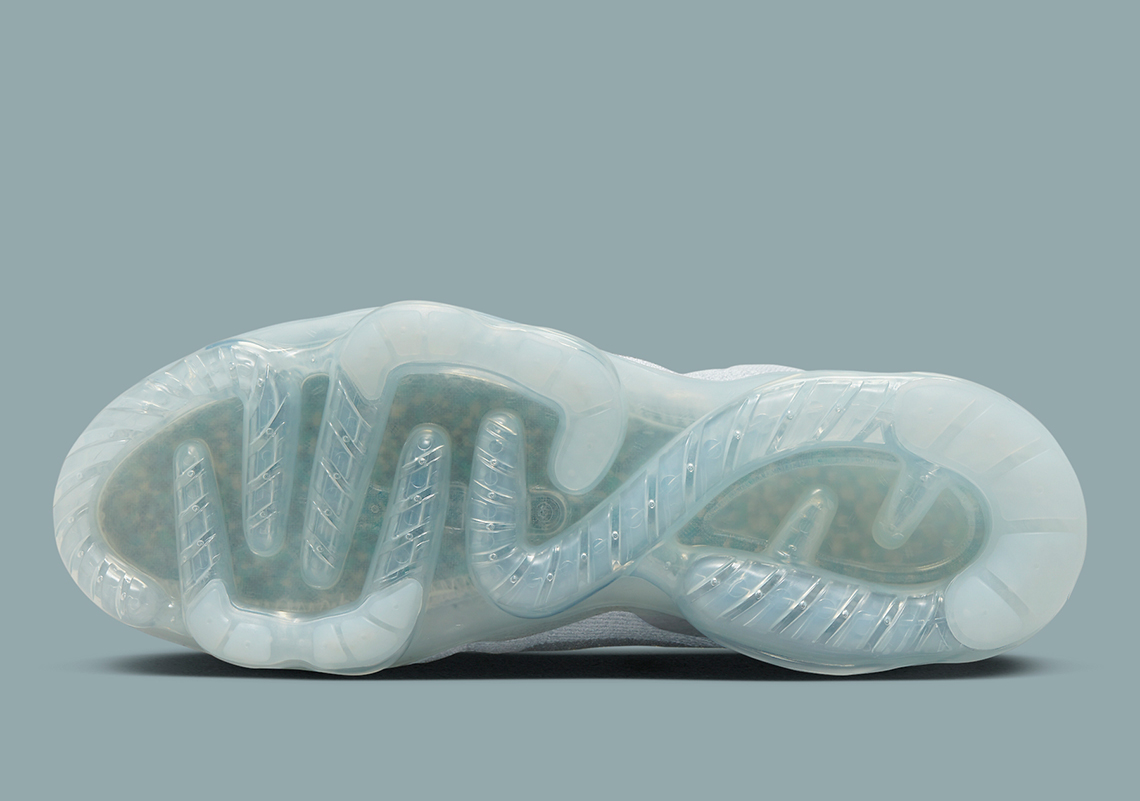 Giới thiệu Nike VaporMax Flyknit 2023 Pure Platinum cho nam: Ngày phát hành và hình ảnh chính thức - 6