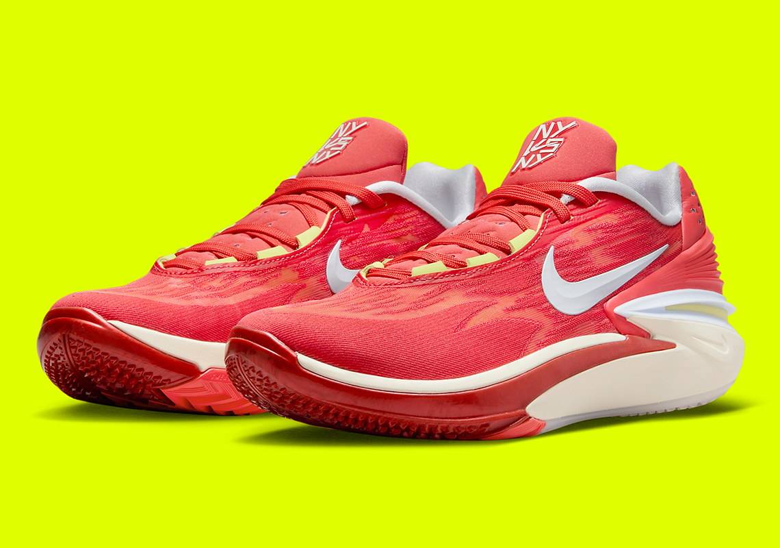 Giới thiệu Nike Zoom GT Cut 2 'NY vs. NY': Phiên bản giày bóng rổ đặc biệt cho giải đấu hè - 4