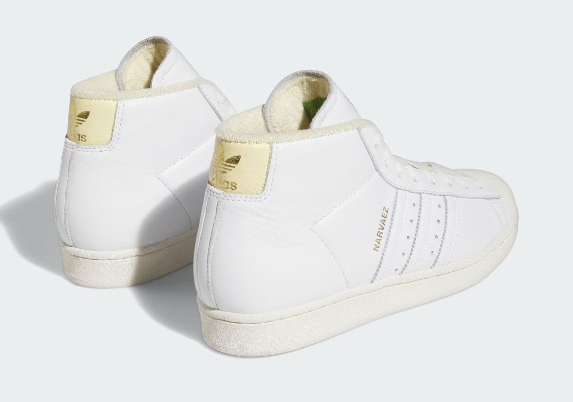 Giới thiệu phiên bản hợp tác đầu tiên giữa Sam Narvaez và adidas Pro Model ADV trong gam màu trắng tinh khiết. - 5