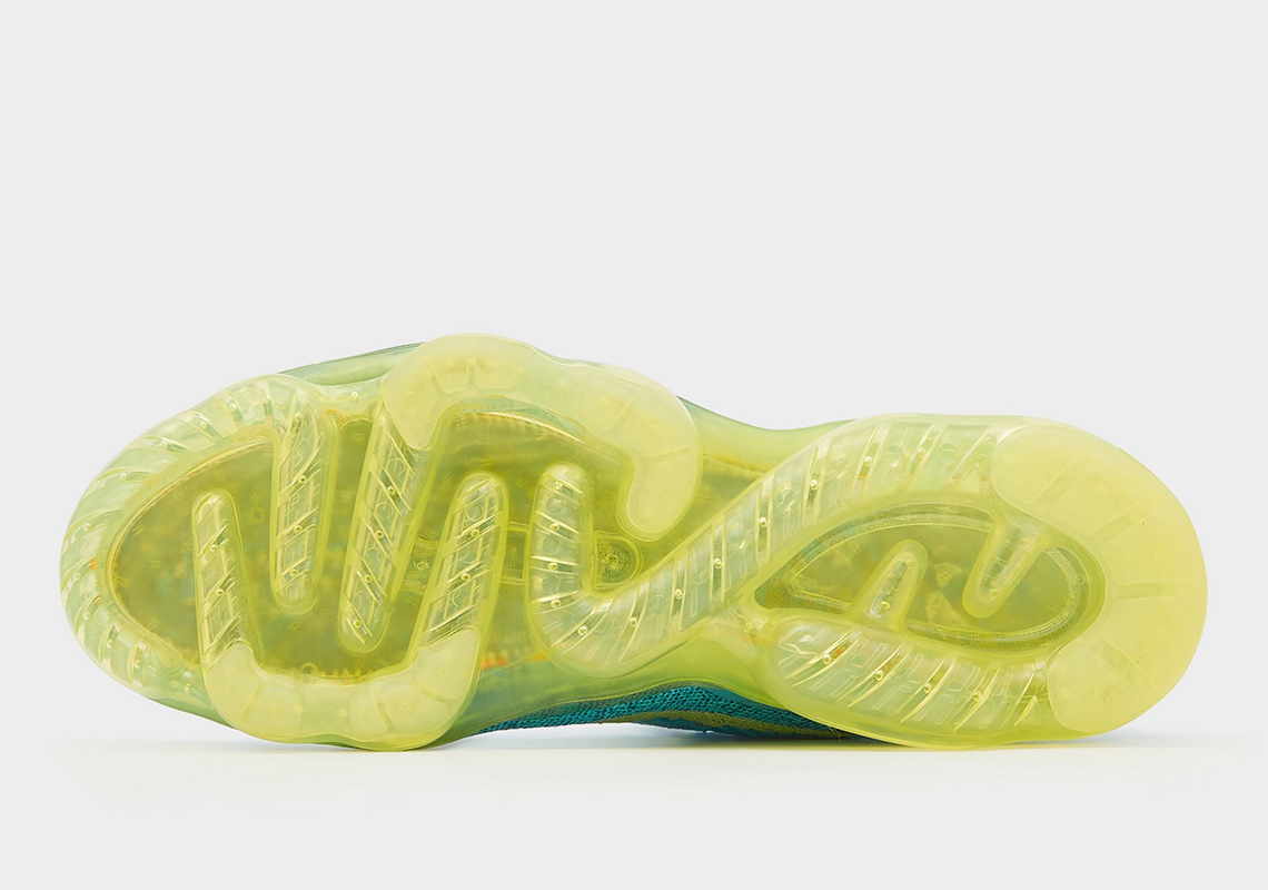 Giới thiệu Vapormax 2023 Flyknit mới từ Nike - 6