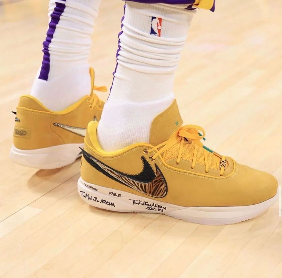 Nike LeBron XX 'Trinity' Basketball Shoes | Dick's Sporting Goods