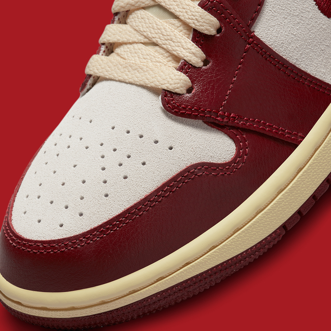 Hình ảnh chính thức của Air Jordan 1 Mid Tiki Leaf - 8