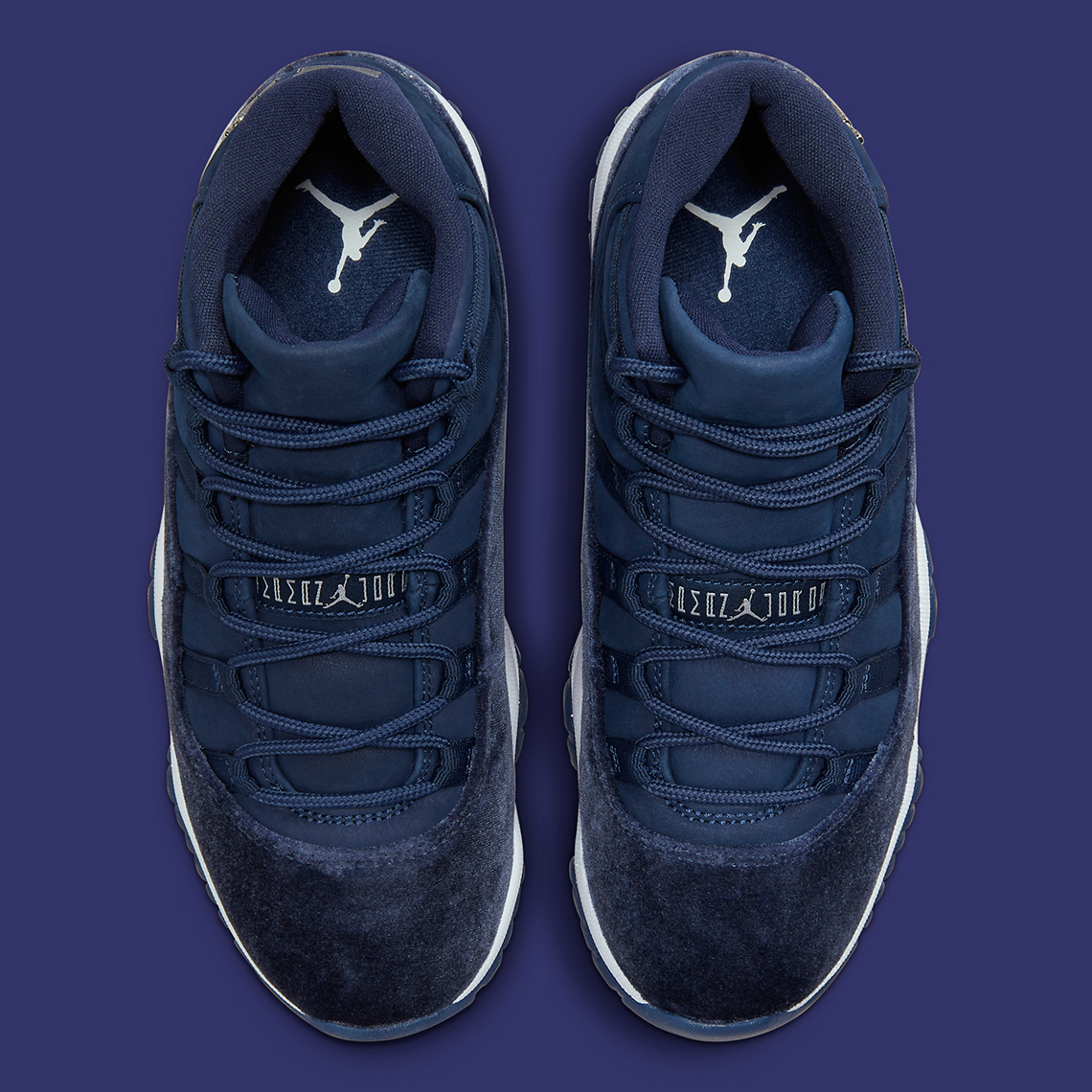 Hình ảnh chính thức của Air Jordan 11 Midnight Navy cho nữ - 4
