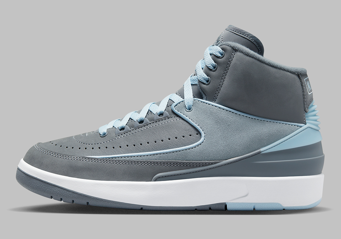 Hình ảnh chính thức của Air Jordan 2 Cool Grey - 2