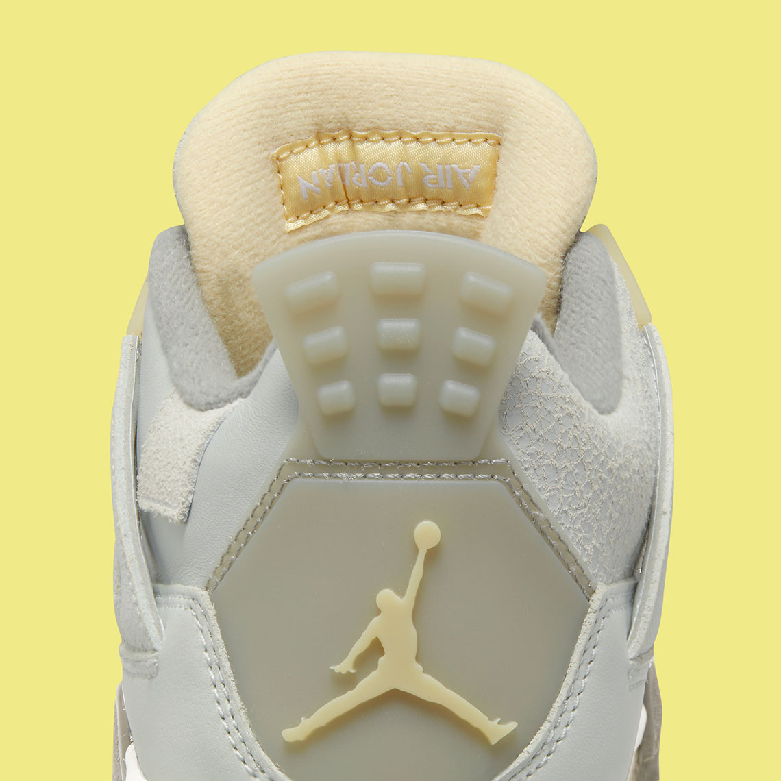 Hình ảnh chính thức của Air Jordan 4 SE Craft Photon Dust đã xuất hiện - 17