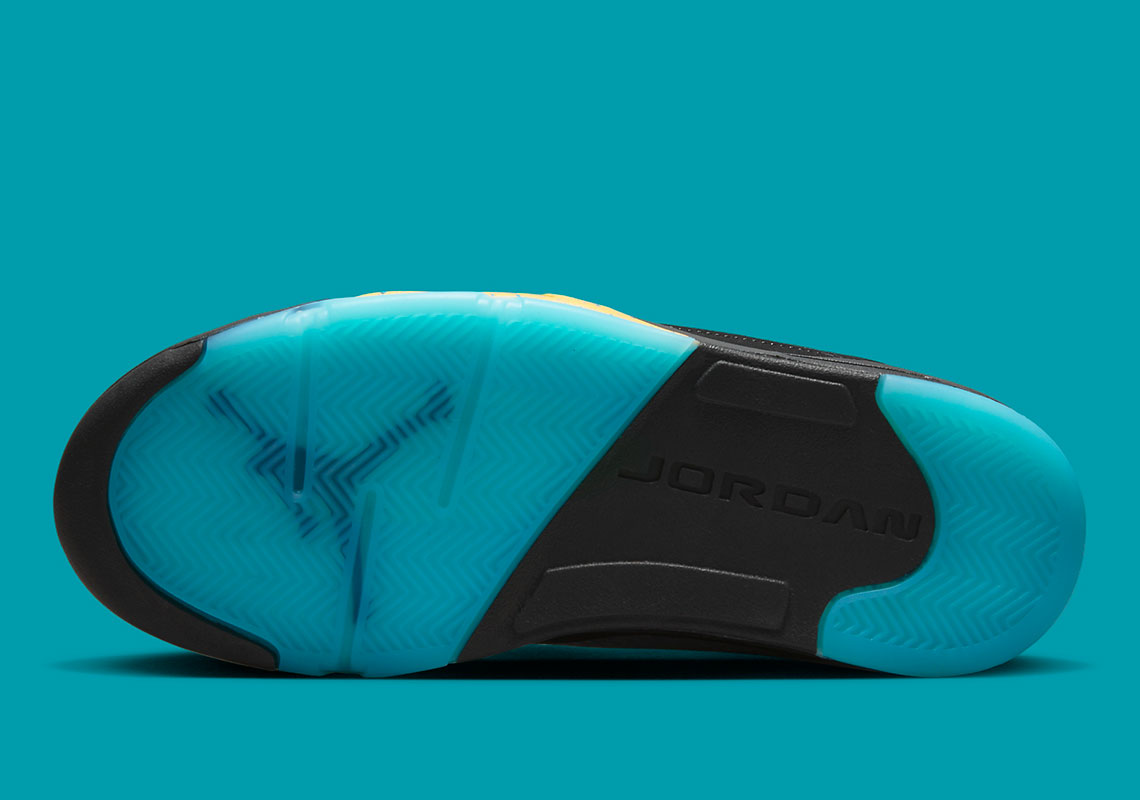 Hình ảnh chính thức của Air Jordan 5 Aqua - 6
