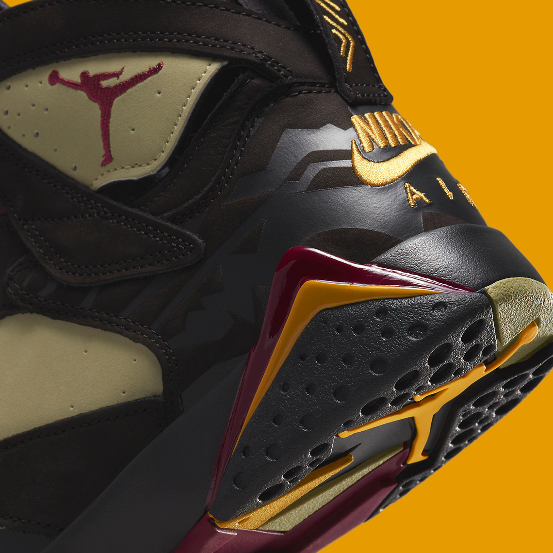 Hình ảnh chính thức của Air Jordan 7 Retro SE Black/Olive - 8