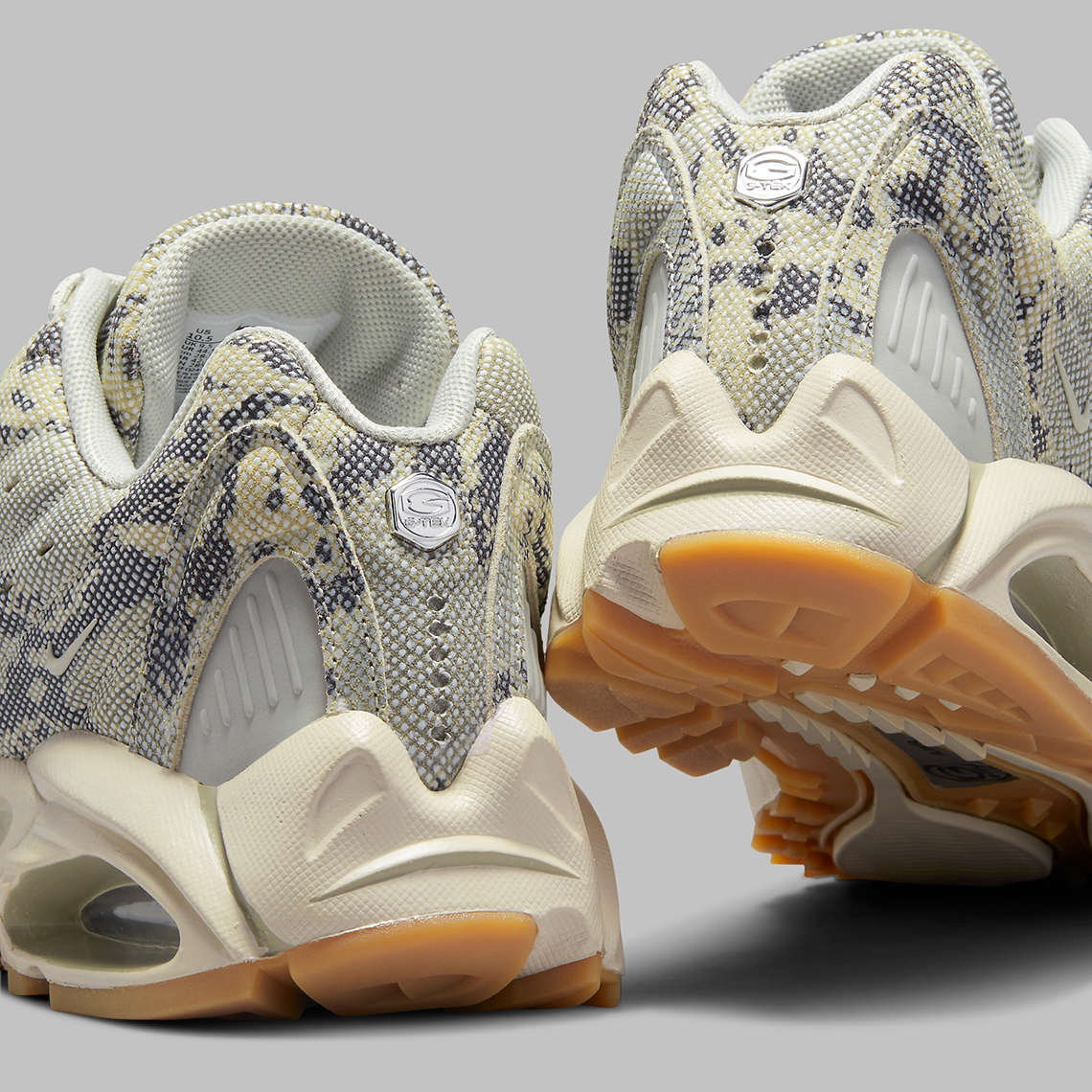 Hình ảnh chính thức của giày Nike Hot Step Air Terra Snakeskin của Drake - 7