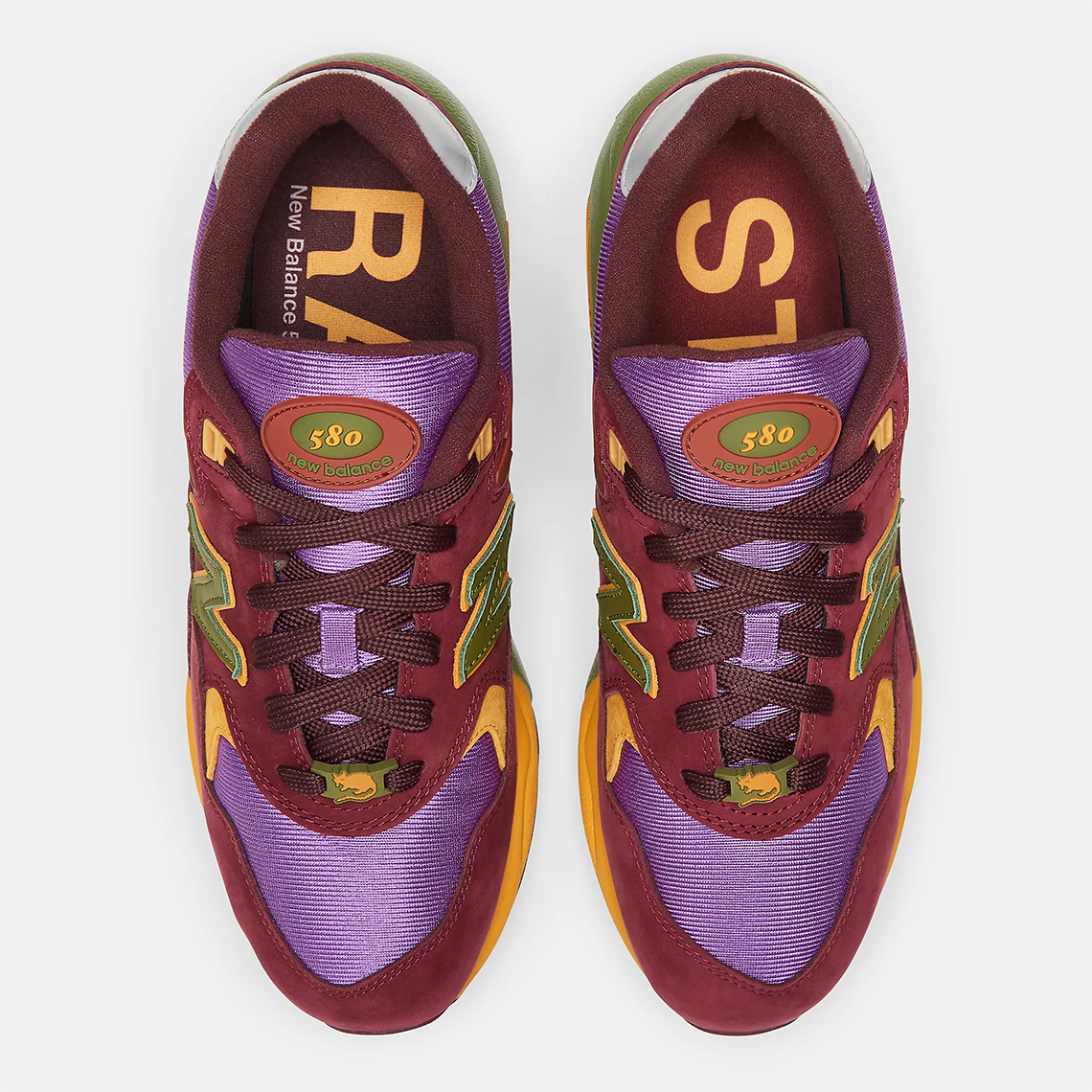 Hình ảnh chính thức của mẫu giày sneaker STRAY RATS x New Balance 580 - 8