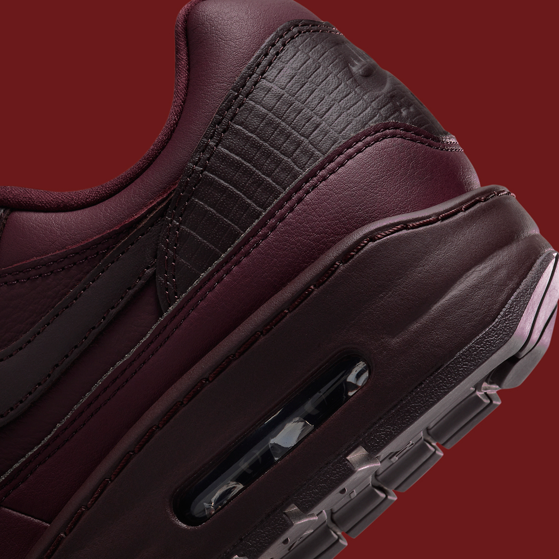 Hình ảnh chính thức của Nike Air Max 1 '87 Burgundy Crush - 9