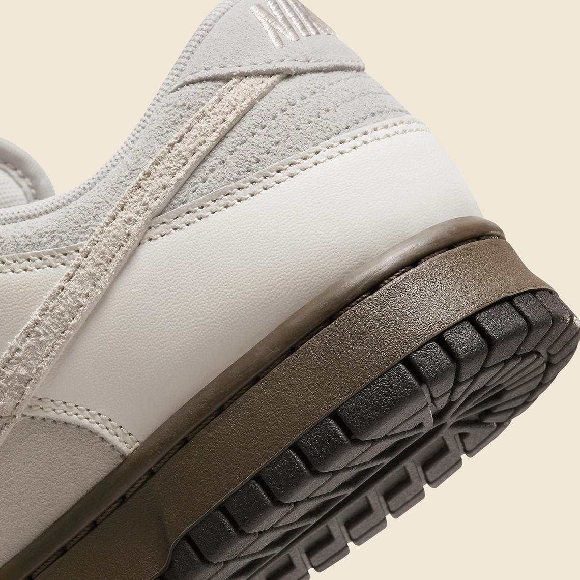Hình ảnh chính thức của Nike Dunk Low Ironstone - 7