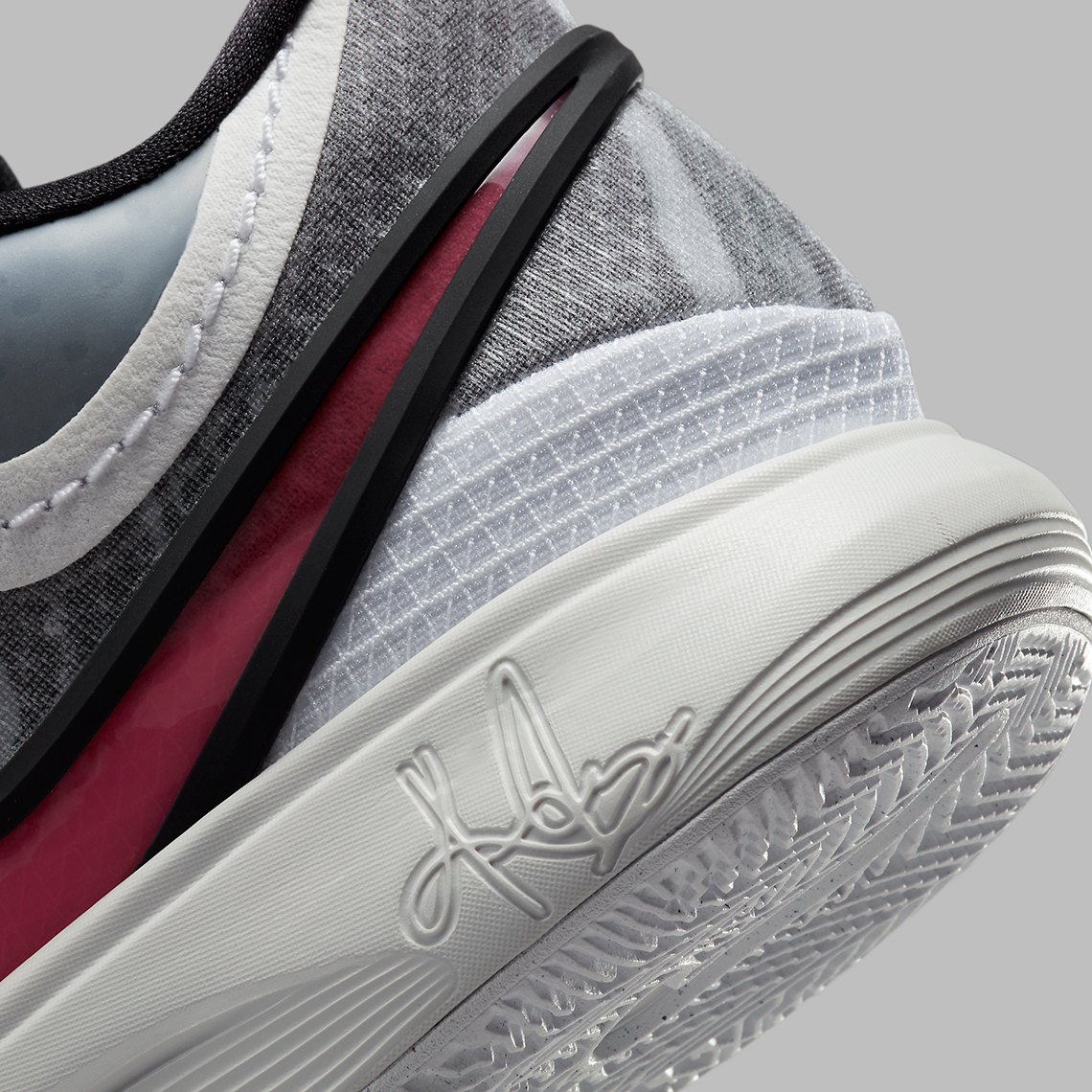 Hình ảnh chính thức của Nike Kyrie 8 White/University Red - 8