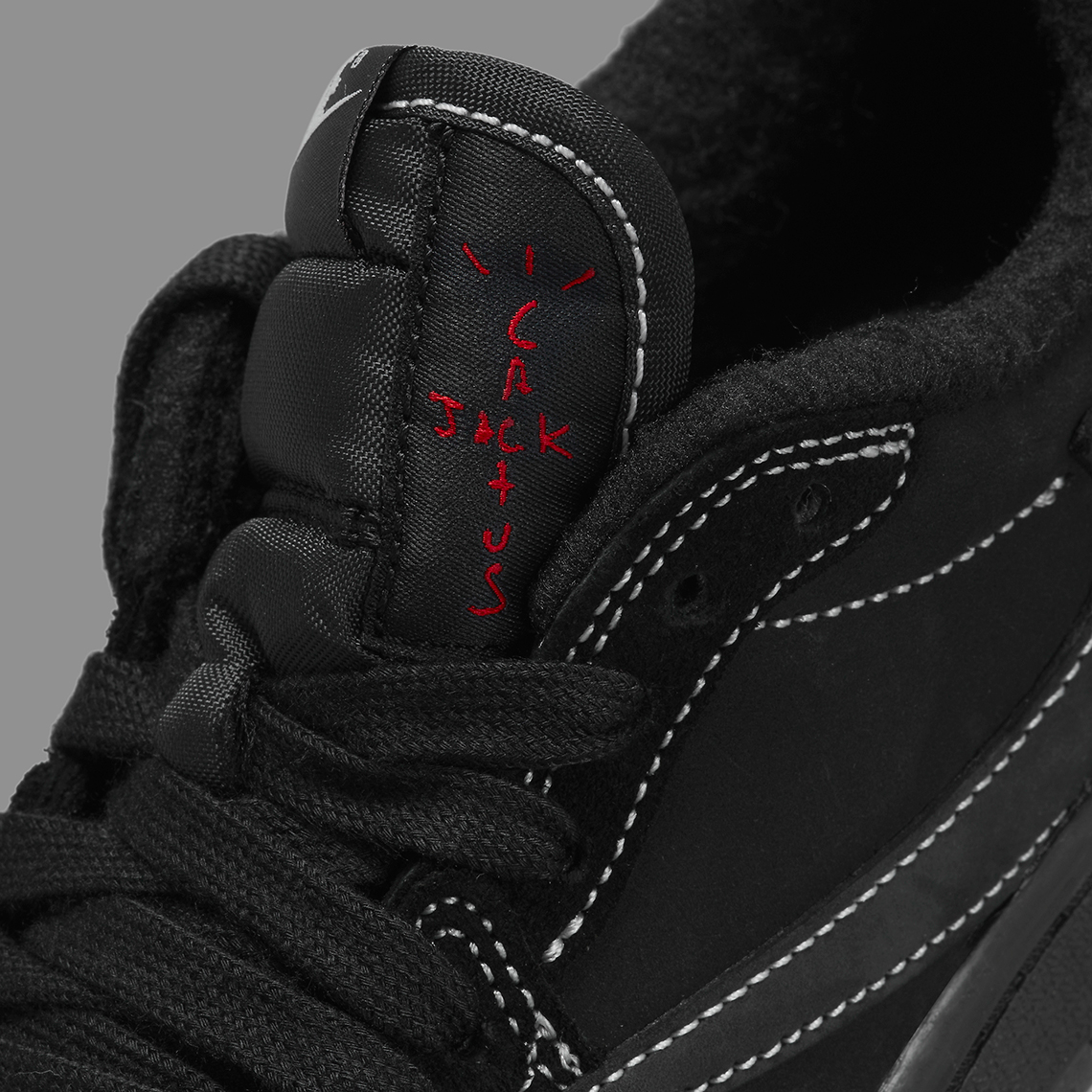 Hình ảnh chính thức của Travis Scott X Air Jordan 1 Black/Phantom thấp  - 20