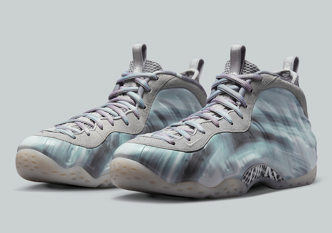 Hình ảnh chính thức Nike Air Foamposite One "Dream A World"