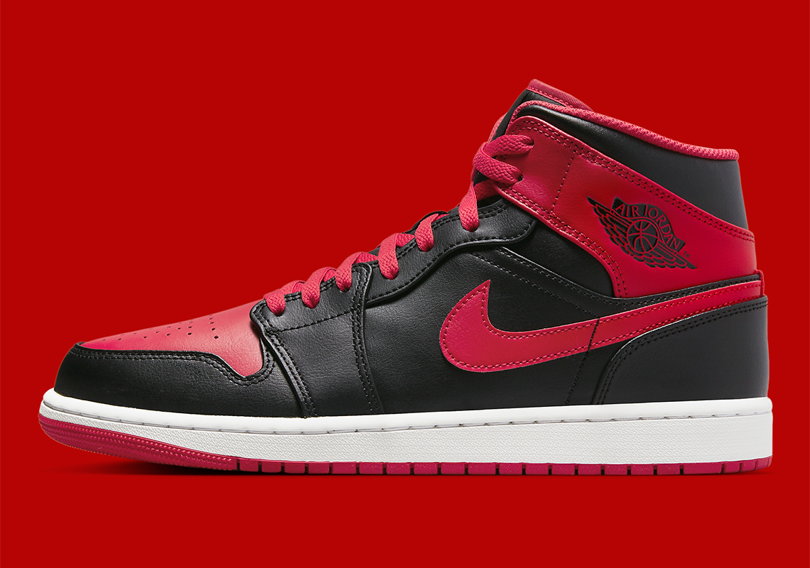 Hình ảnh của đôi giày sneaker Air Jordan 1 Mid Bred - 2