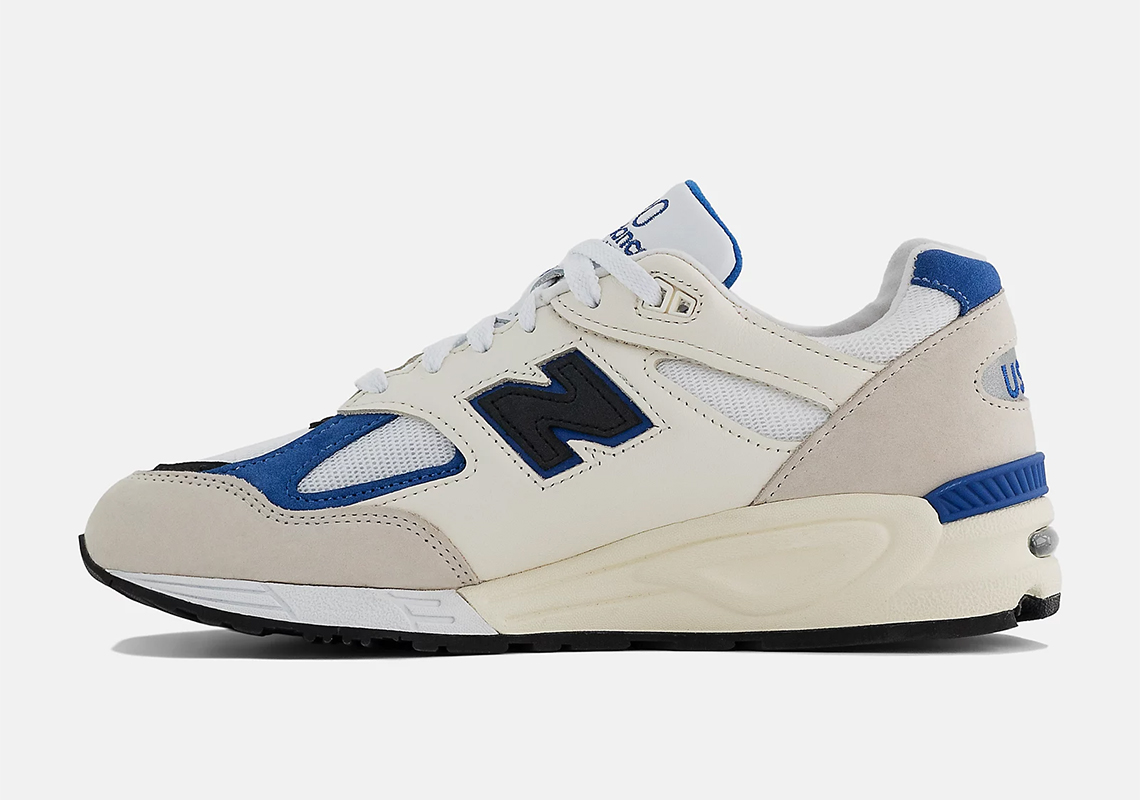 Hình ảnh của đôi giày sneaker New Balance 990v2 White Blue sản xuất tại USA - 3