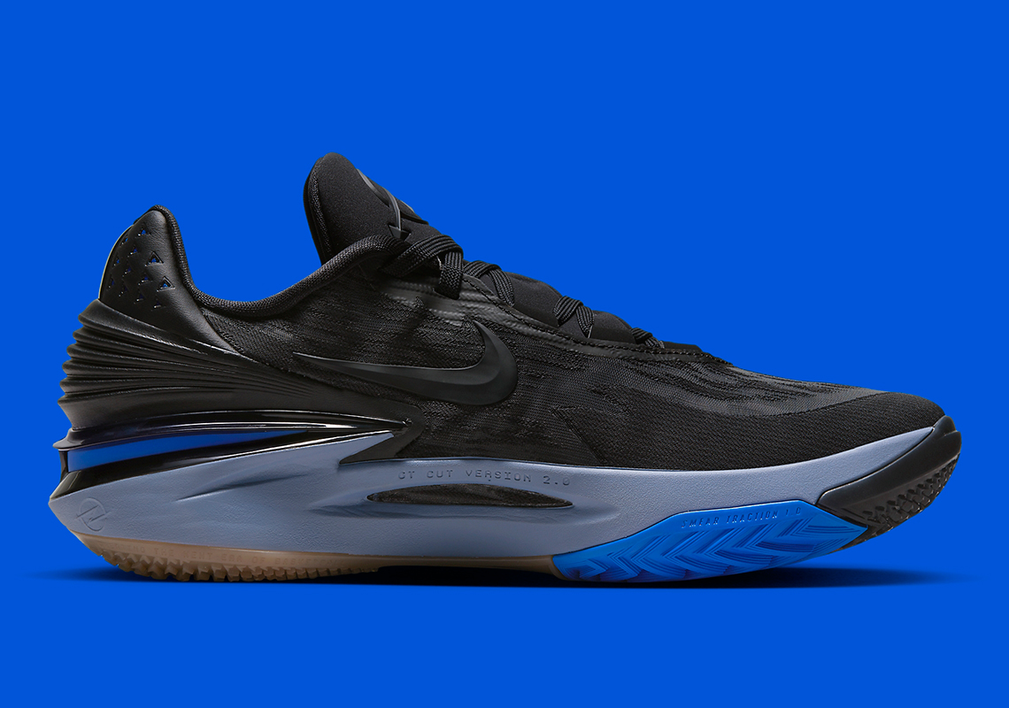 Hình ảnh của đôi sneaker Nike Zoom GT Cut 2 Off Noir/Racer Blue - 3
